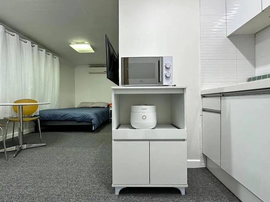 Seoul Ttm Apartment South Korea